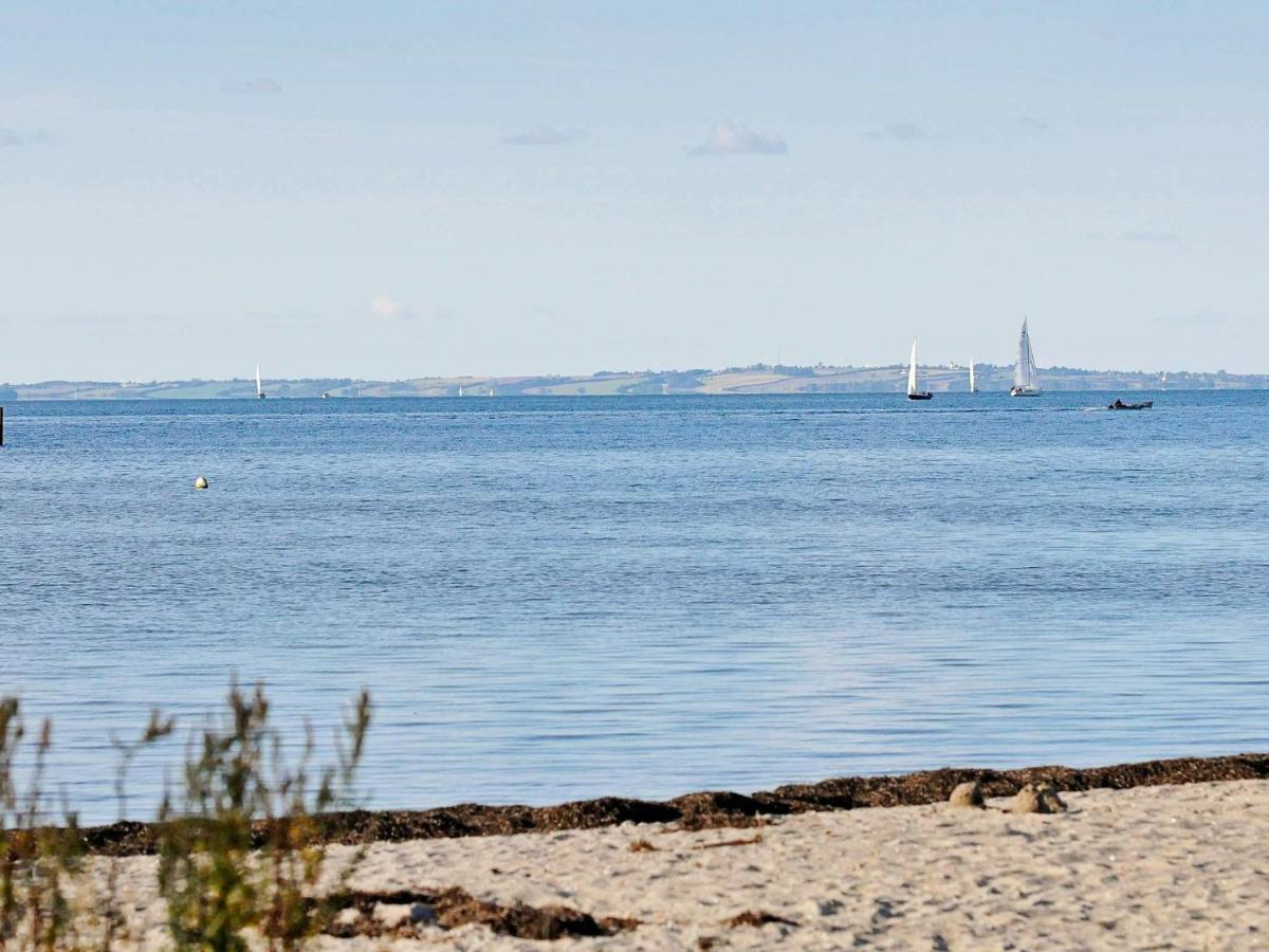 8 Person Holiday Home In Gelting Eksteriør bilde